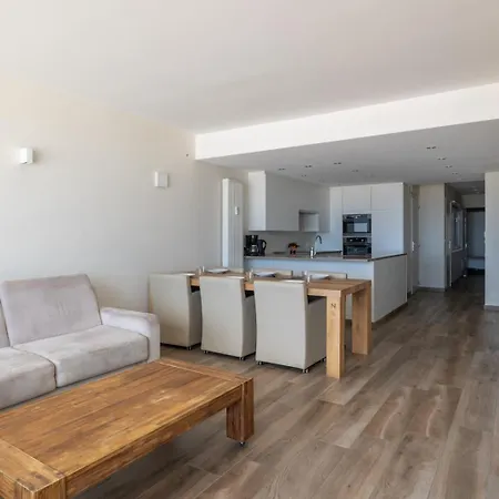 Bel Air - Luxury 2-bedroom With Sea View & Jacuzzi T48 Апартаменты